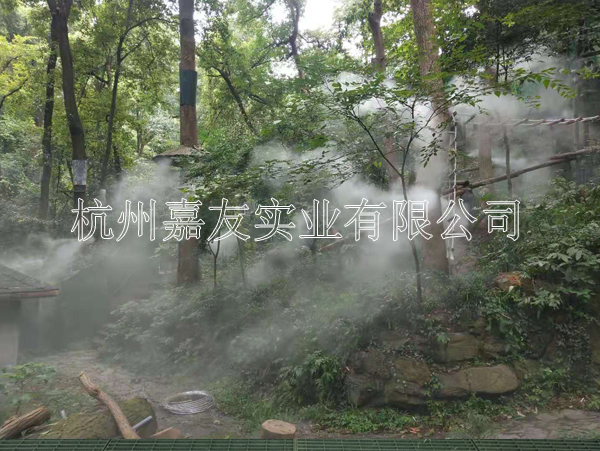 杭州动物园高压微雾降温造景1